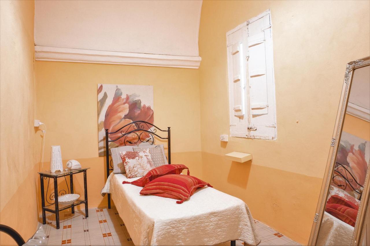 Casa Vacanza GICO' Villa Alezio Habitación foto